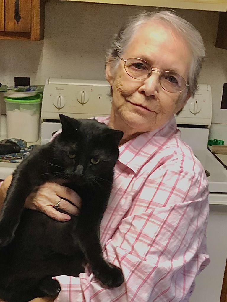 Gloria Larrett Kelley