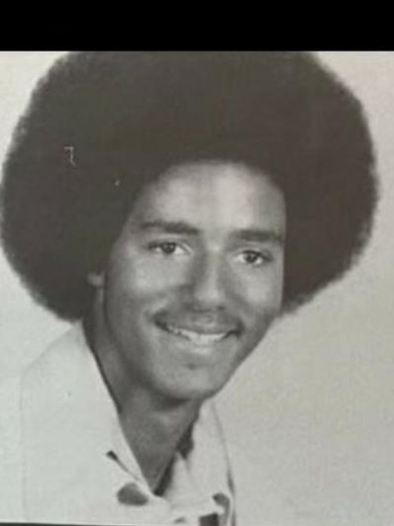 James Louis Murray Profile Photo