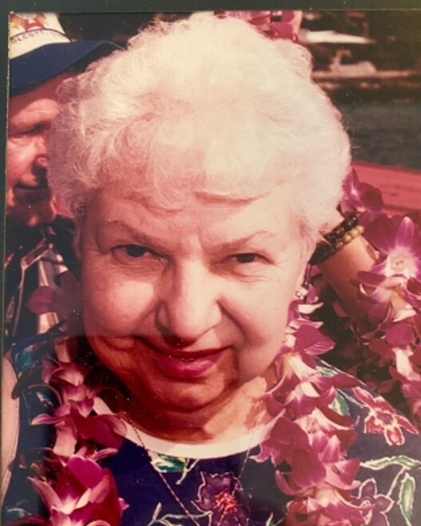 Lorraine E Fraser Profile Photo