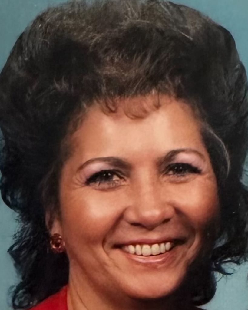 Mary Robidas Profile Photo