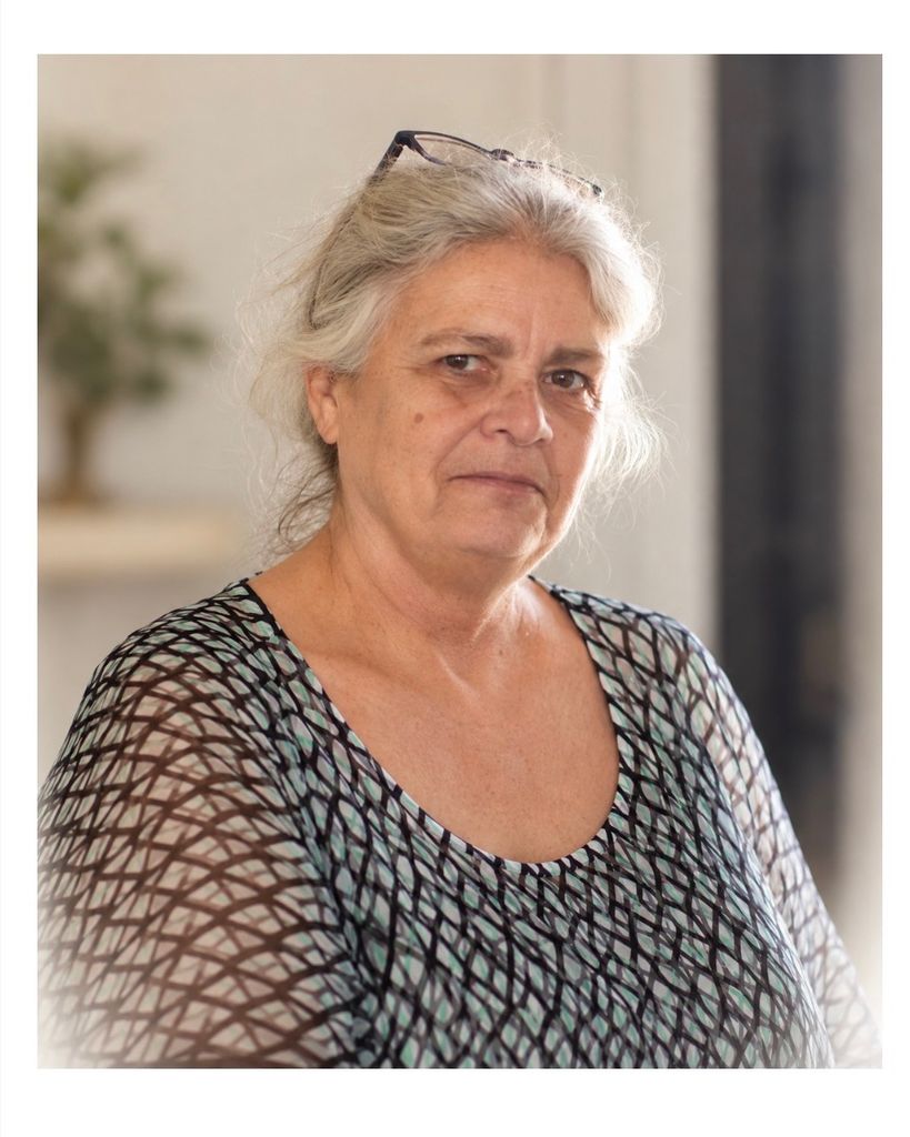 Fonna D. Schwien