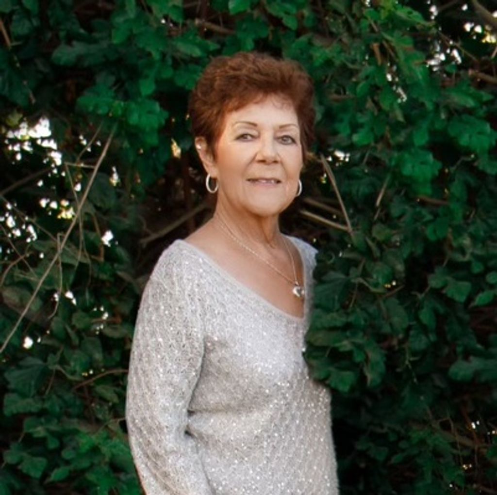Patricia Banuelos Marsh Profile Photo