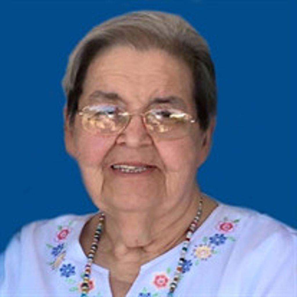 Evelyn Doloris "Peaches" Reynolds