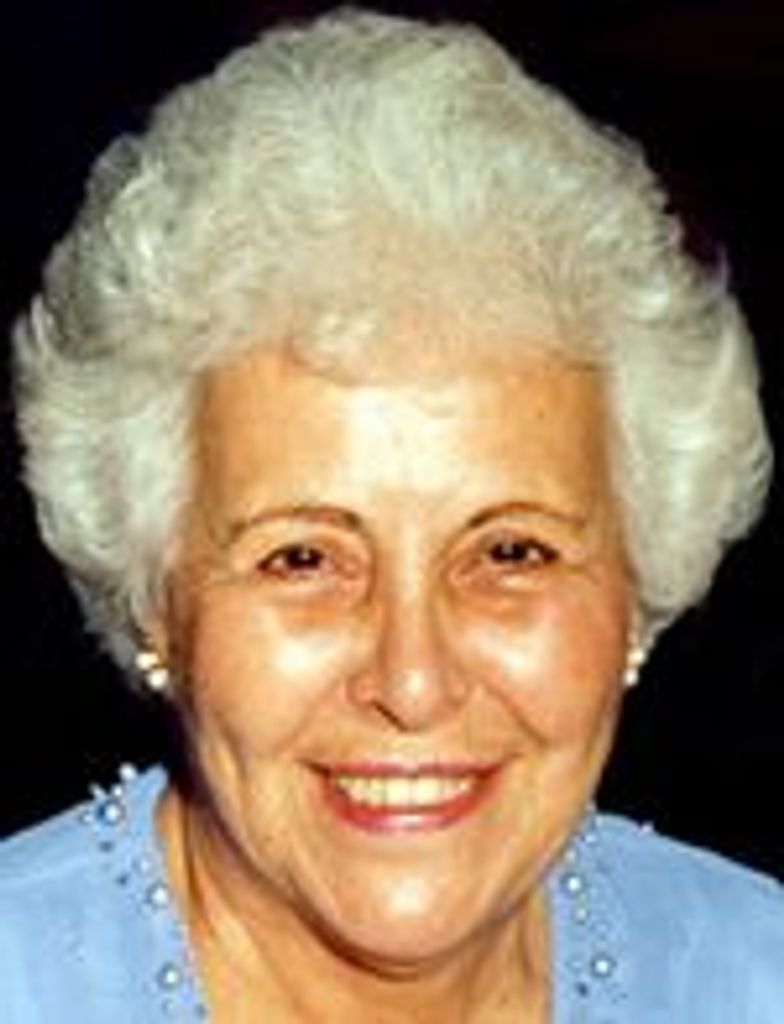 Julia P. Gomes