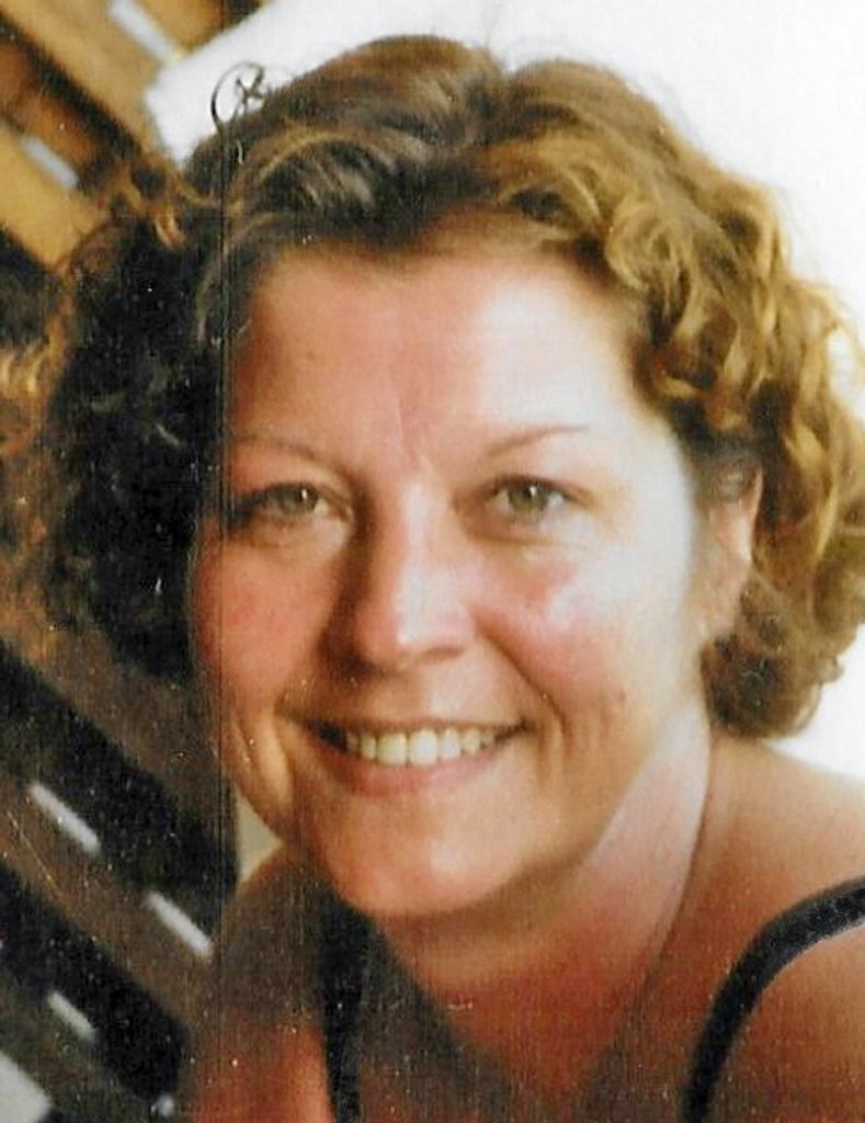 Marie Paula Movall Profile Photo