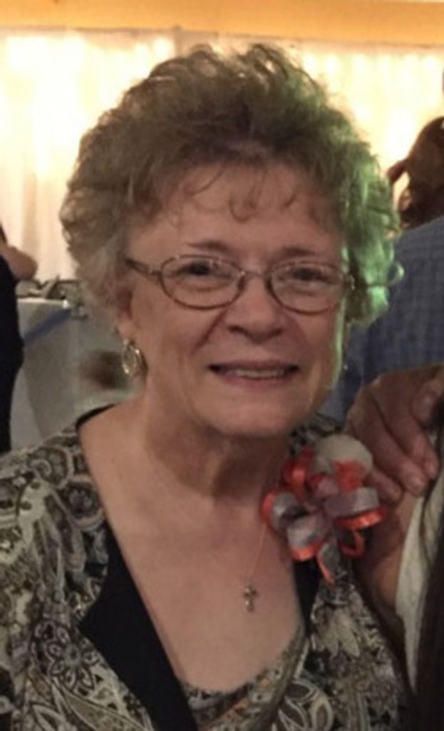 Gloria Jean Hlas Profile Photo