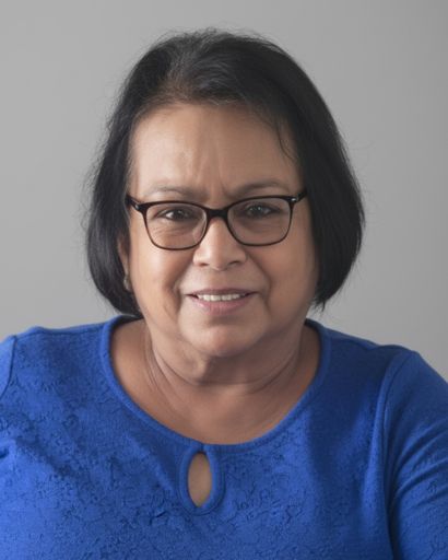 Lorenza "Lori" Medina Profile Photo