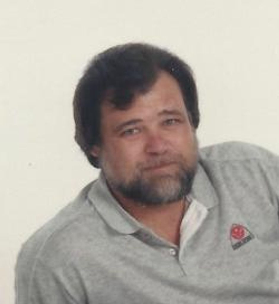 Carl E Anderson