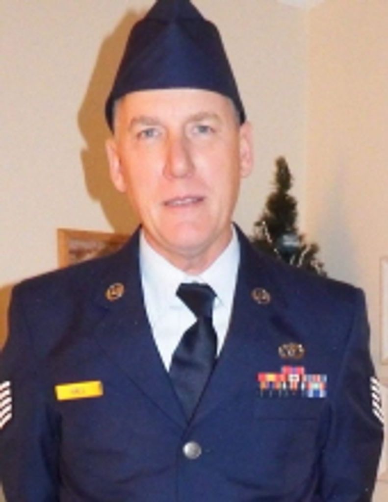 Robert Russell Hall Profile Photo
