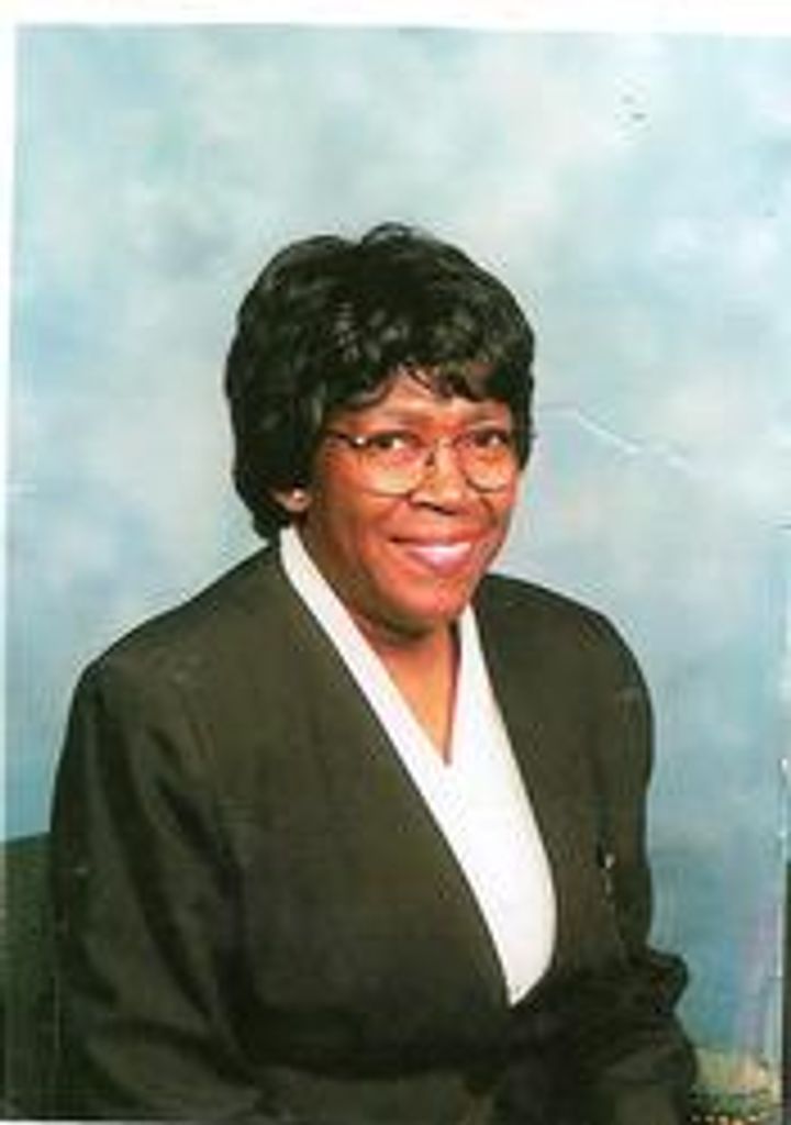 Yvonne Fluker