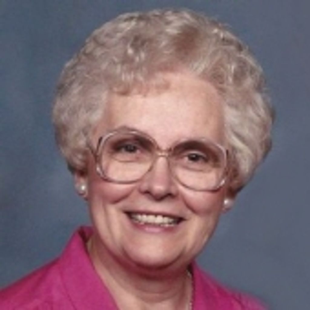 Naomi Rolando