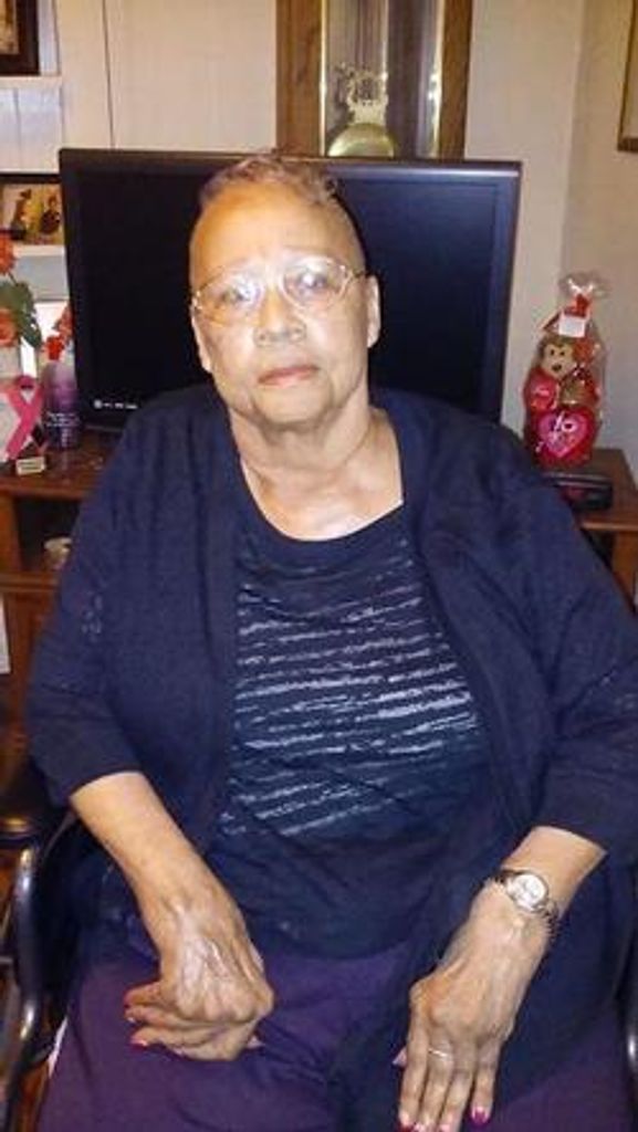 Lee Ester Howard Profile Photo