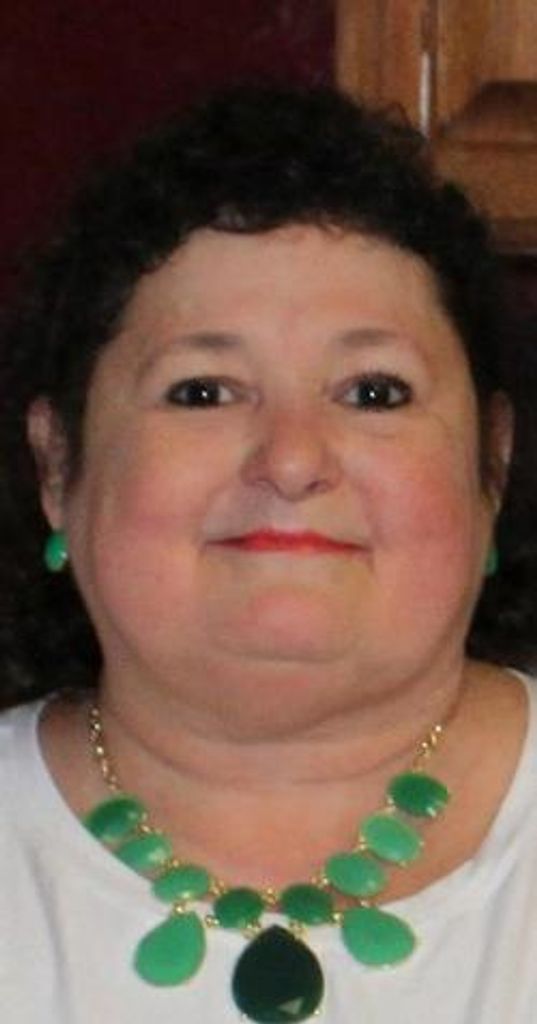 Vonda Kay (Olivier) Savoy Profile Photo