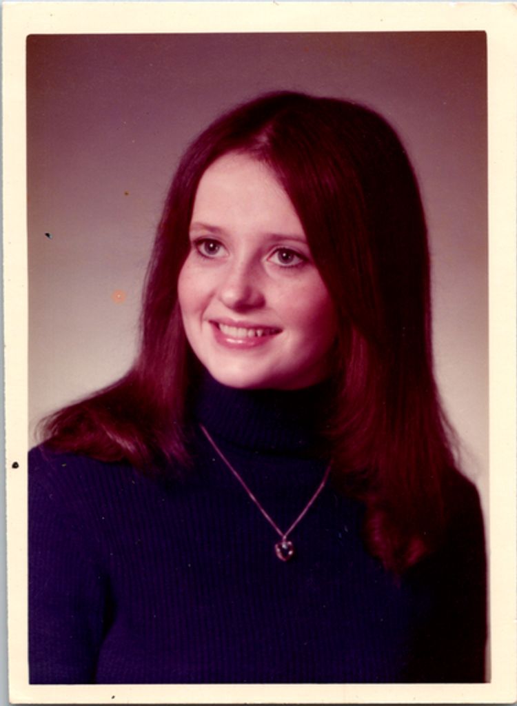Lori Lea Slagle Profile Photo