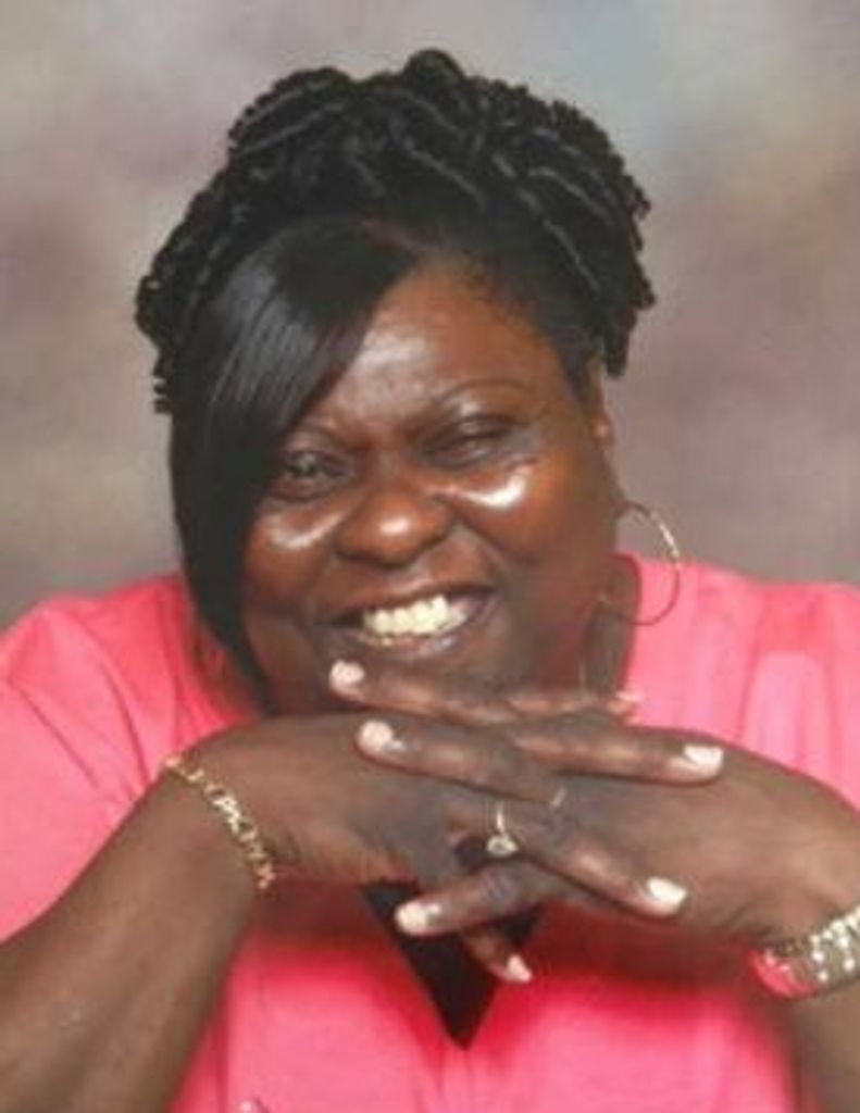 Iris Dyer Profile Photo