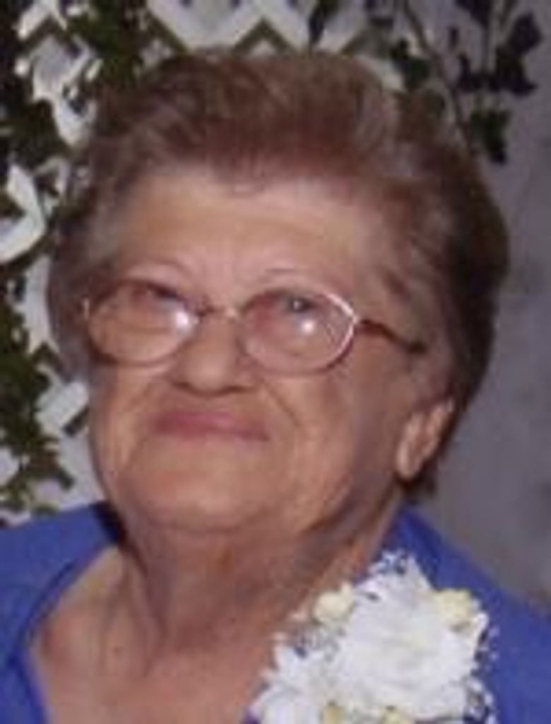 Mrs. Francis H. "Chon" (Verna) Benoit