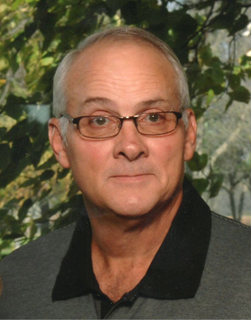 Robert Eugene Moll