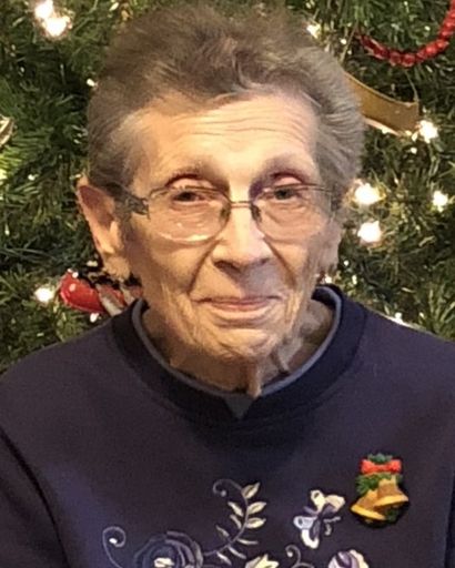 Gwenneth (Gwen) Jean Greenaway (Gilbert) Profile Photo