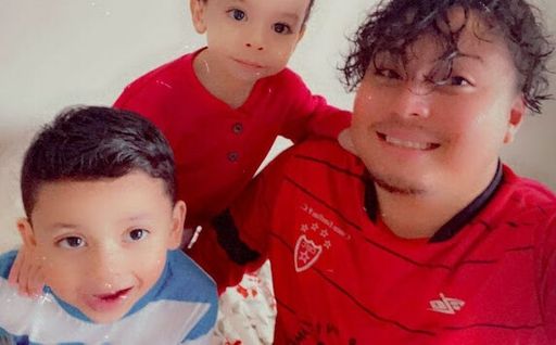 Moises Exequiel Velasquez Osorio photo gallery thumbnail 79 of 237