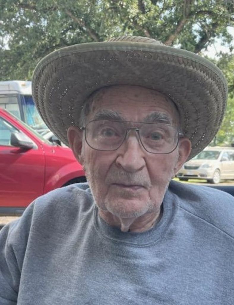 Gordon Lewis Profile Photo