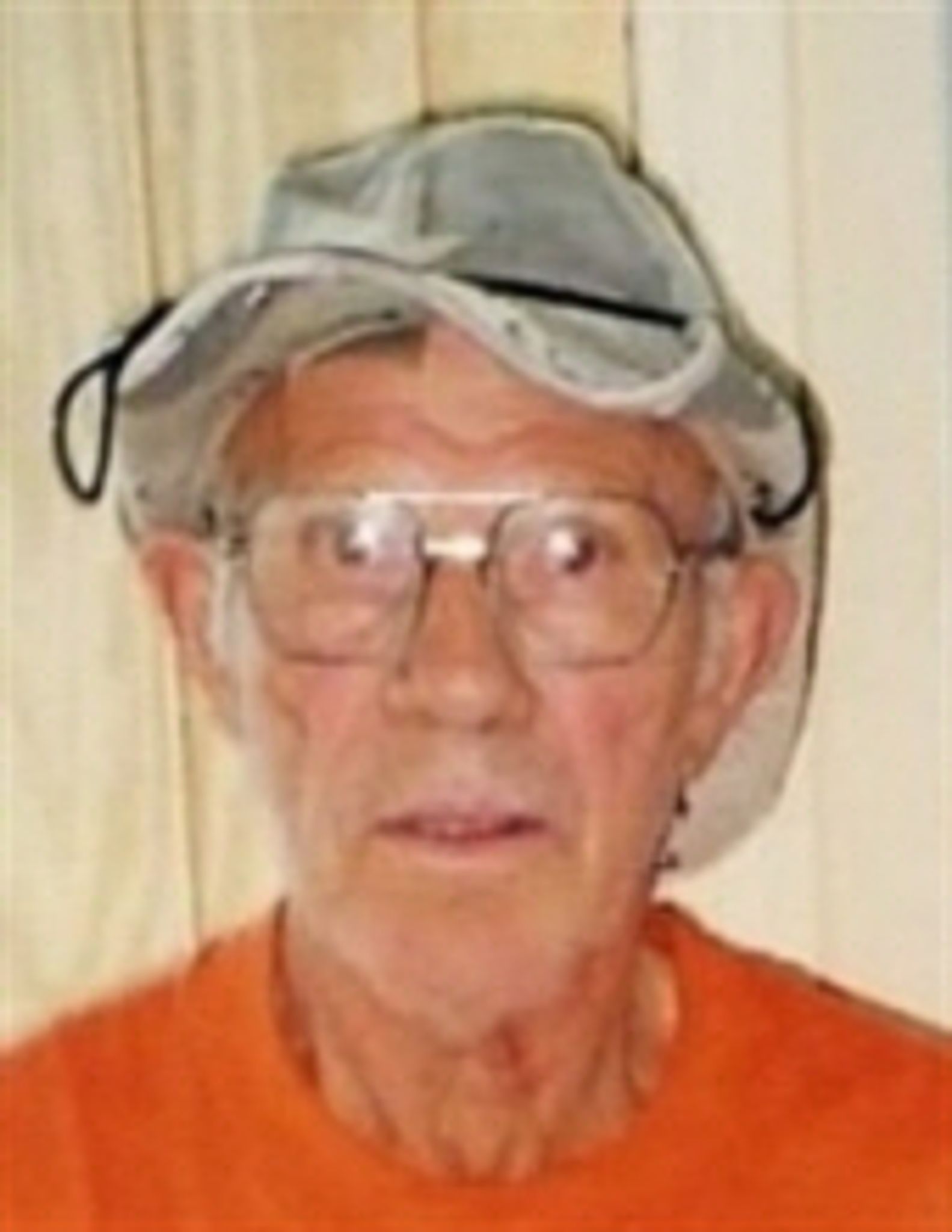 Paul O. Tucker photo gallery image 1 of 2