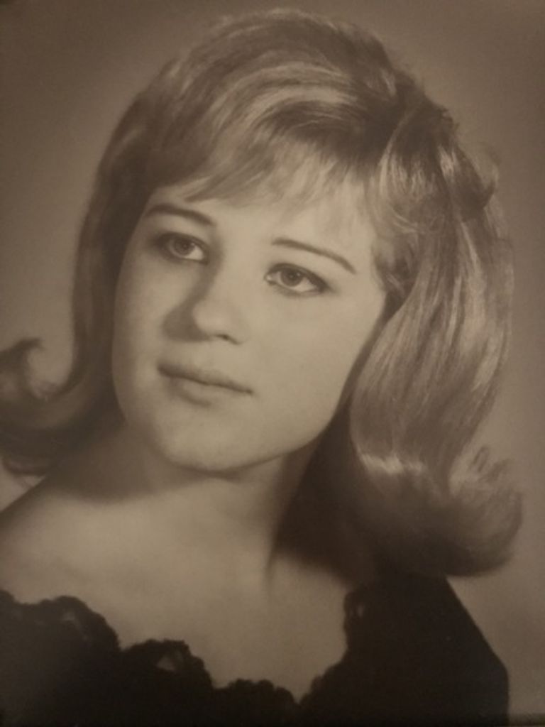 Mary Lou Thomas Profile Photo