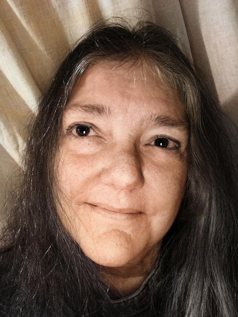 Joanie Lutfiyah Mills Profile Photo