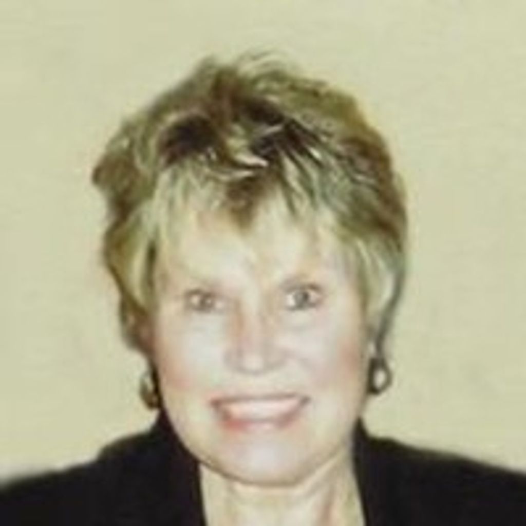 Carolyn E Zylstra