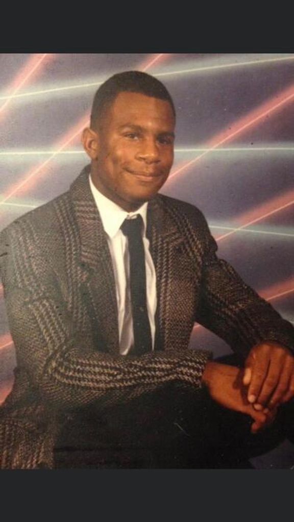 Bobby Lewis Smith, Jr. Profile Photo