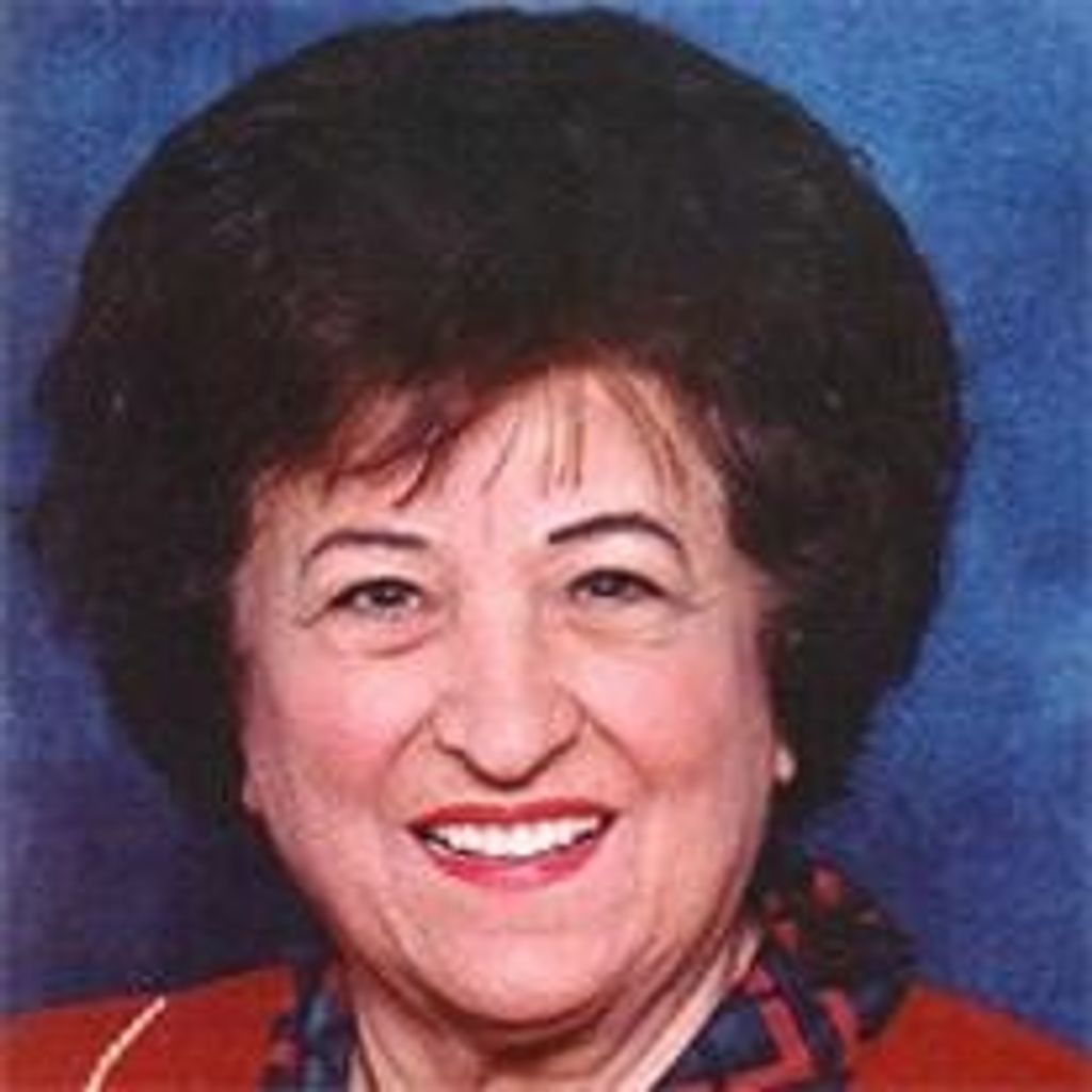 Dolores "Dee" Axelson