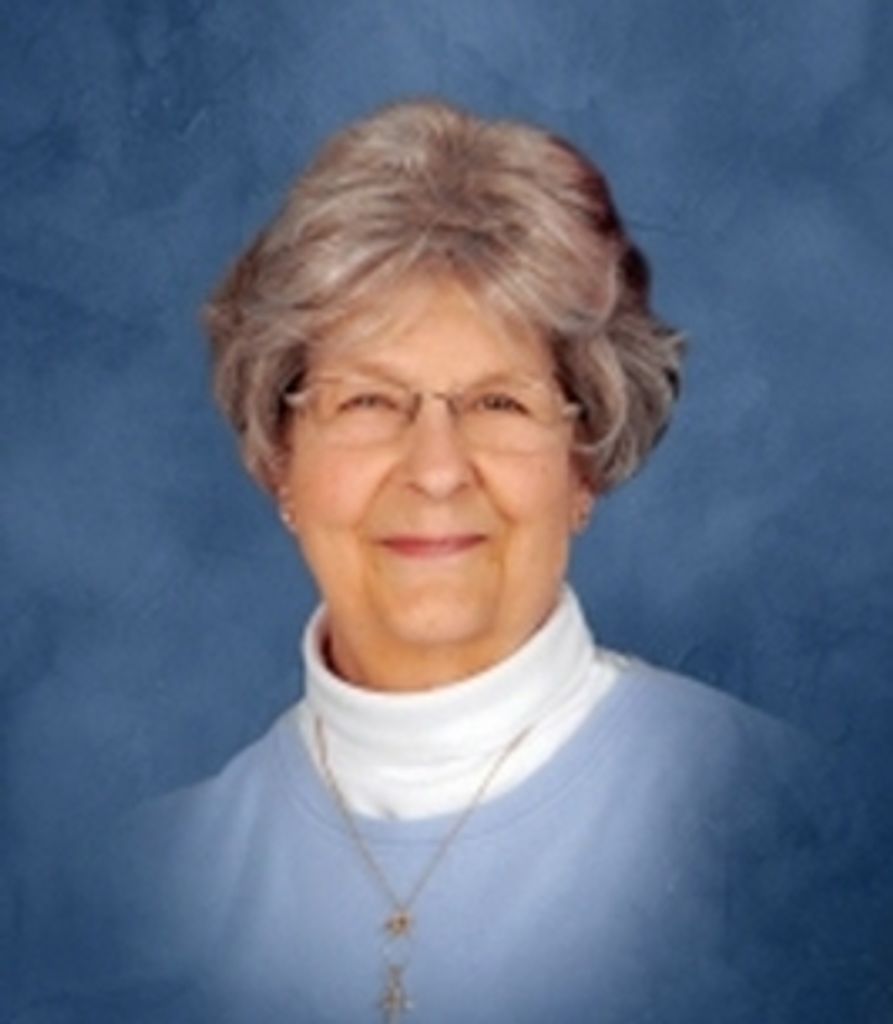 Carolyn Emmerling Profile Photo