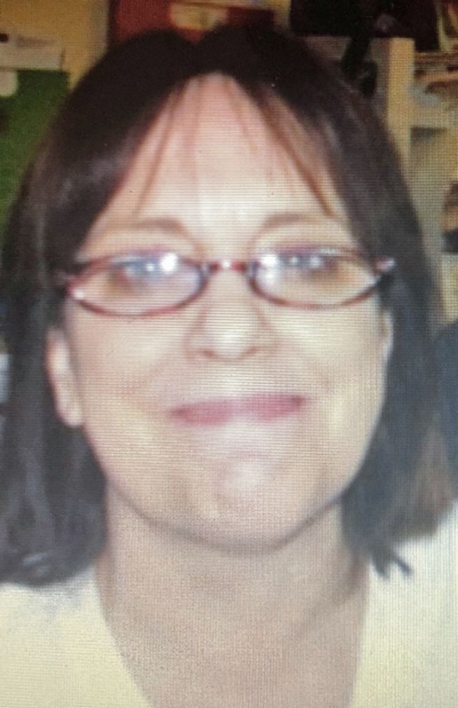 Elizabeth "Tina" Gibbons Mckivergan Agur