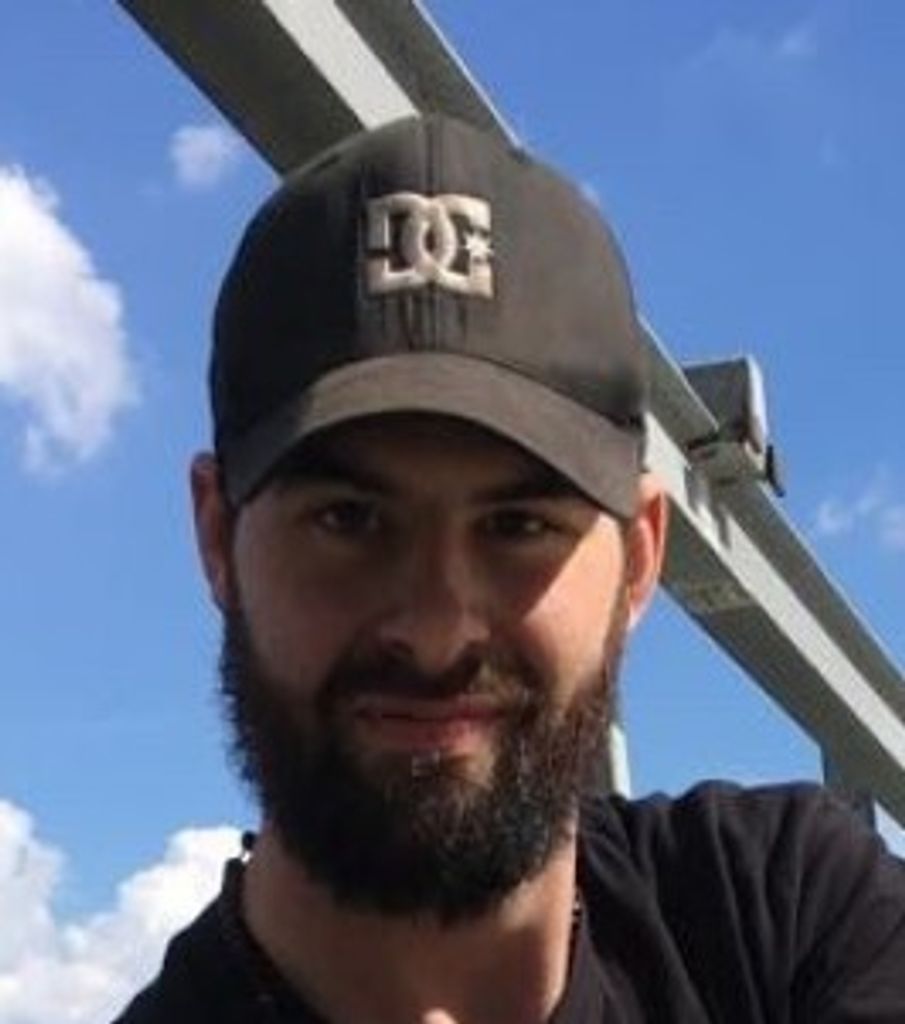 Ian Robertson Profile Photo