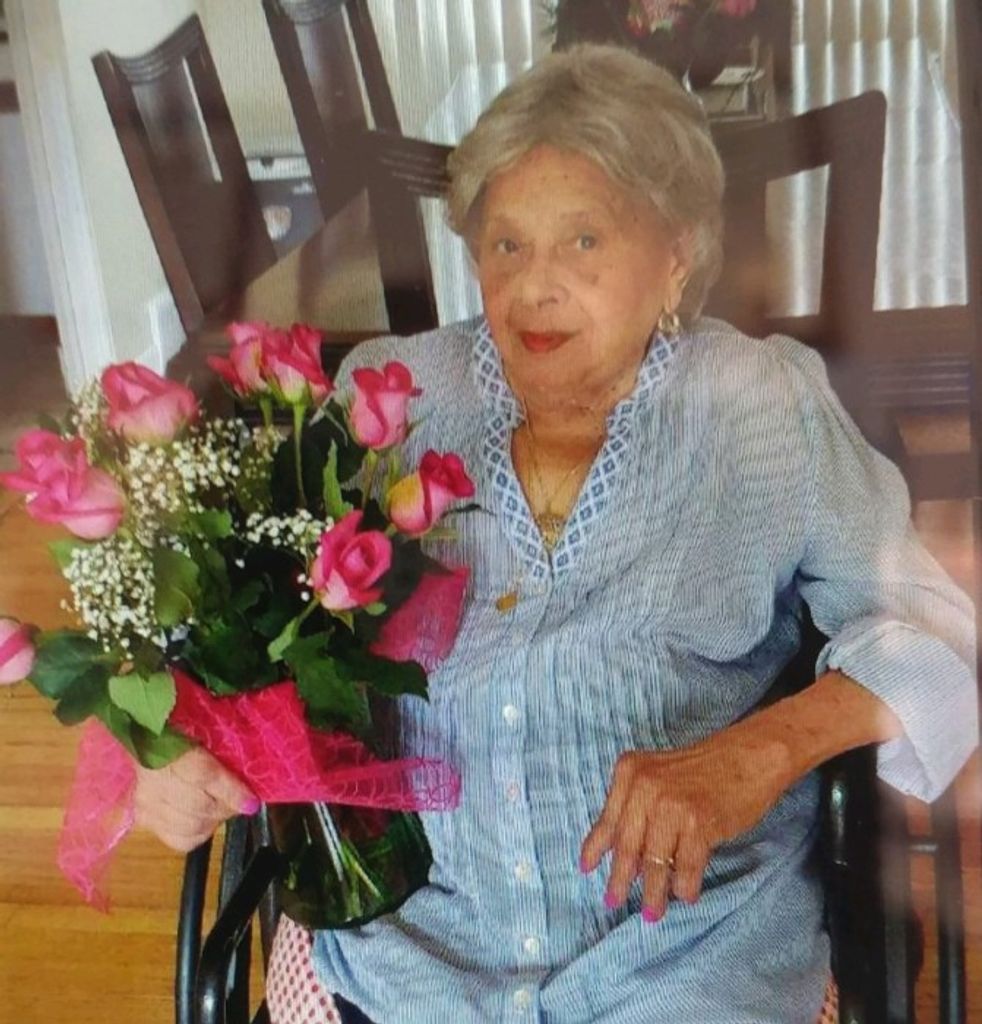 Juana Maria (Sarracent)  Diaz Profile Photo