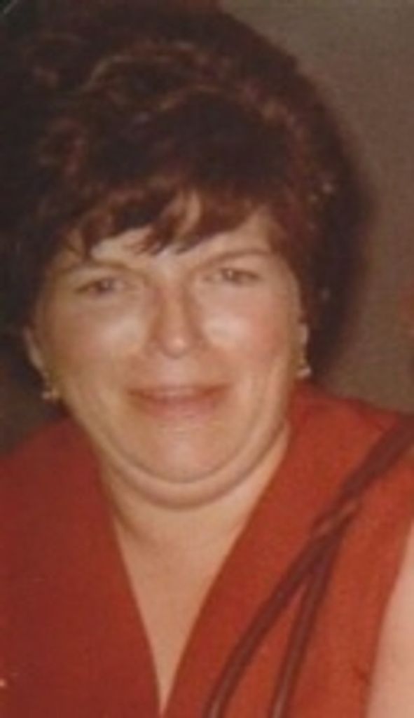 Pauline Holt Profile Photo