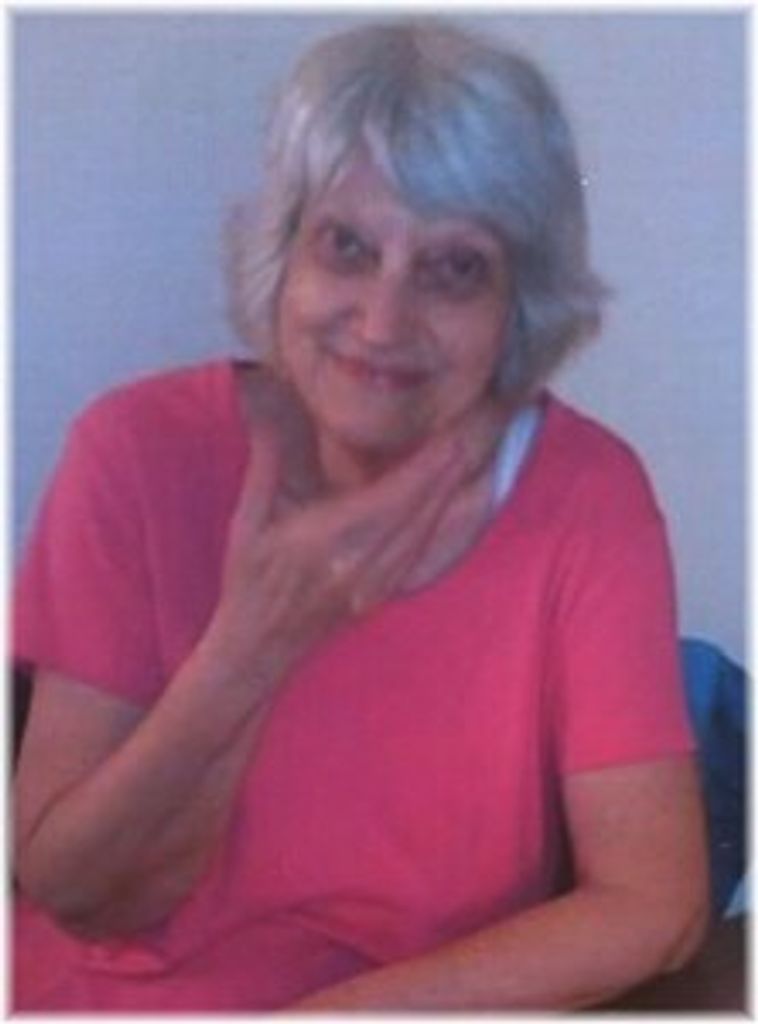 Donna Simmons Profile Photo