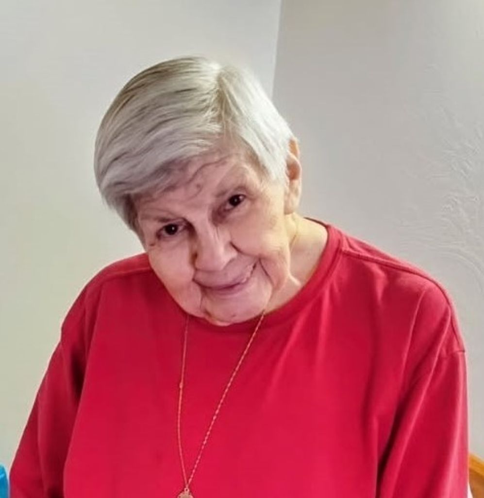 Alice Reyna Profile Photo