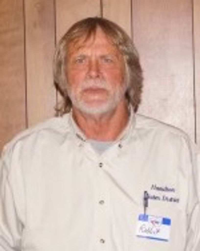 Robert "Rabbit" Pounders