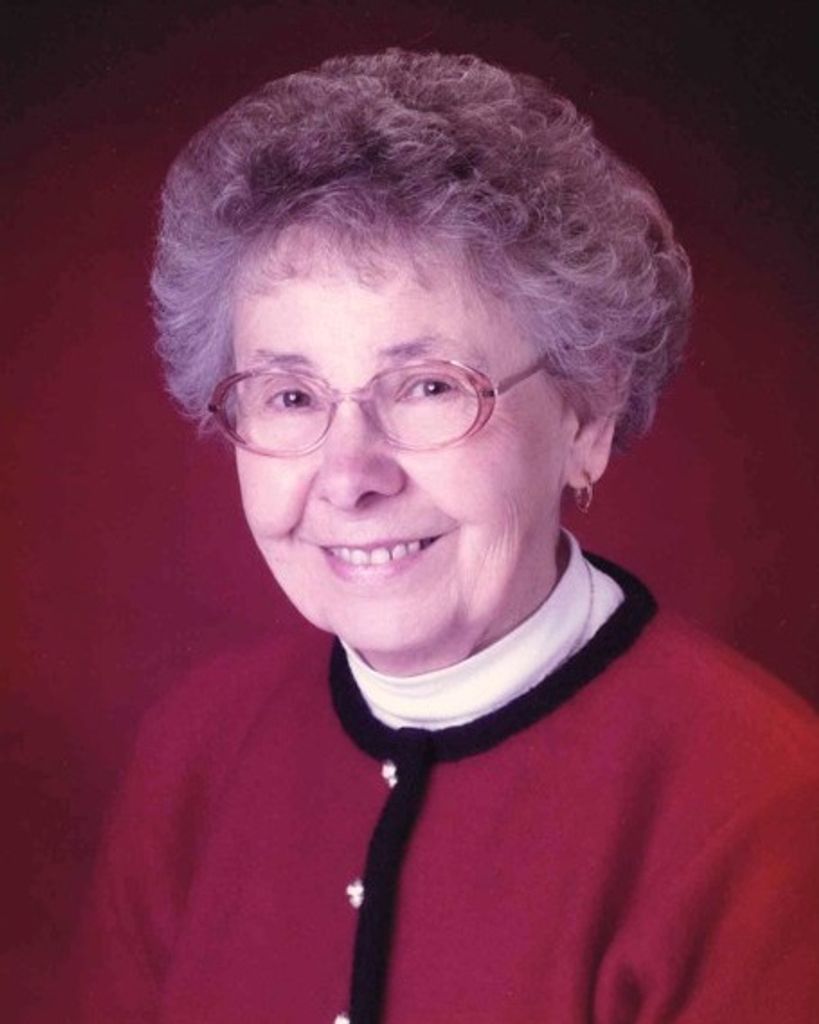 Elizabeth Dunn Profile Photo