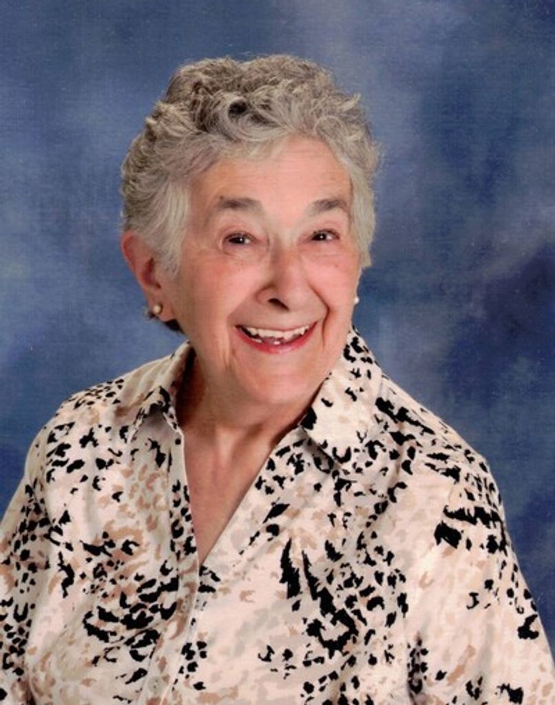 Elizabeth "Betty" Licarie Profile Photo