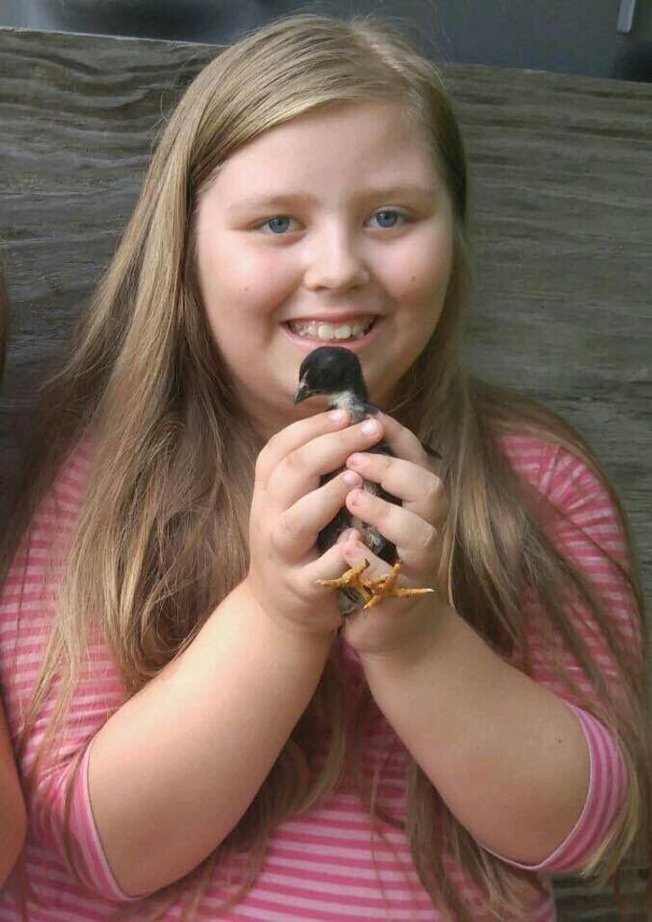 Ash Chloe Lauseng