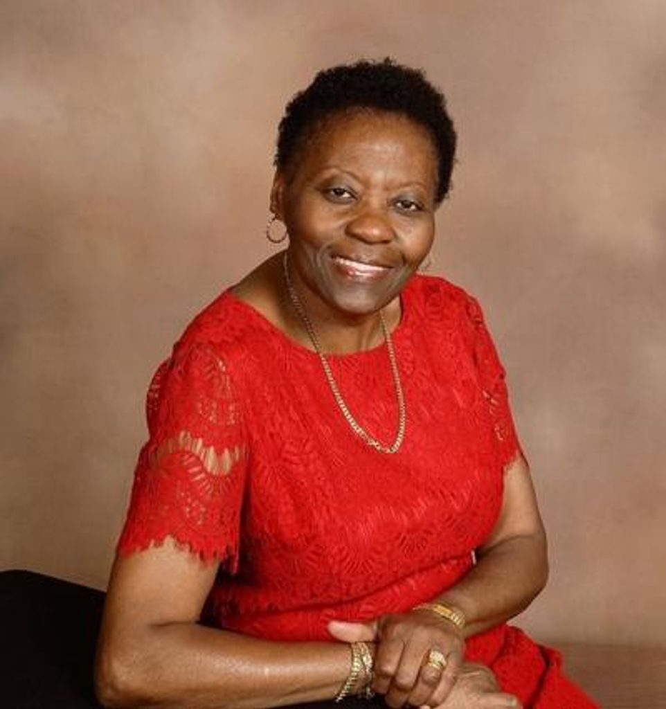 Beverley Yvonne Hardware Profile Photo
