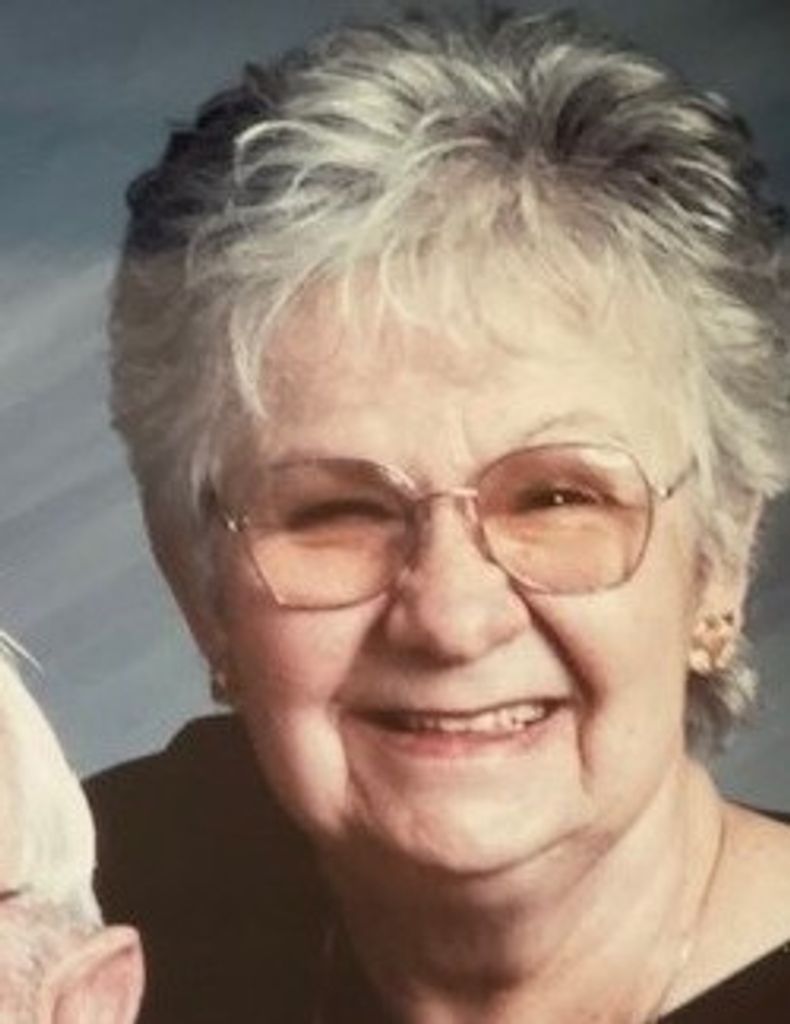 Lorraine Mae (Donald)  Krahenbuhl