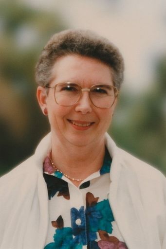 Marian Gullekson's obituary image