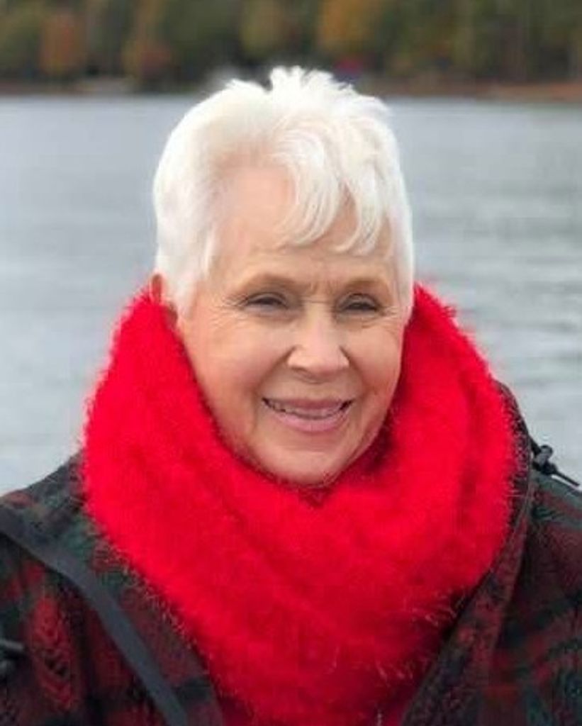 Lynne Sweatt Tiller Profile Photo