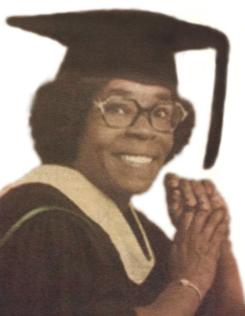 Dr. Edna I.E. Hunter Profile Photo
