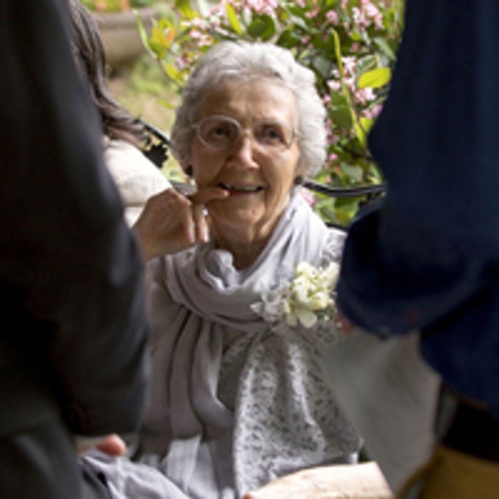 Vivian Lucille Hida