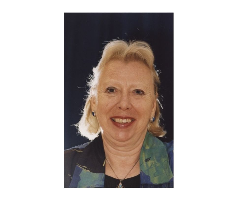 Donna Louise Brunsma