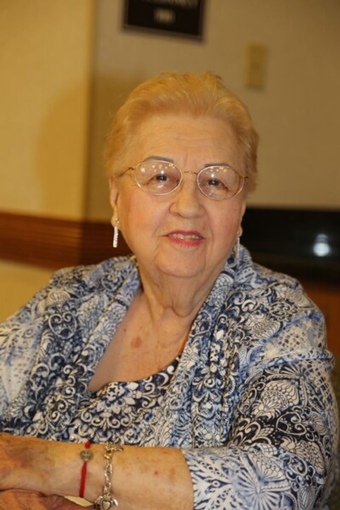 Luisa Lopez Profile Photo