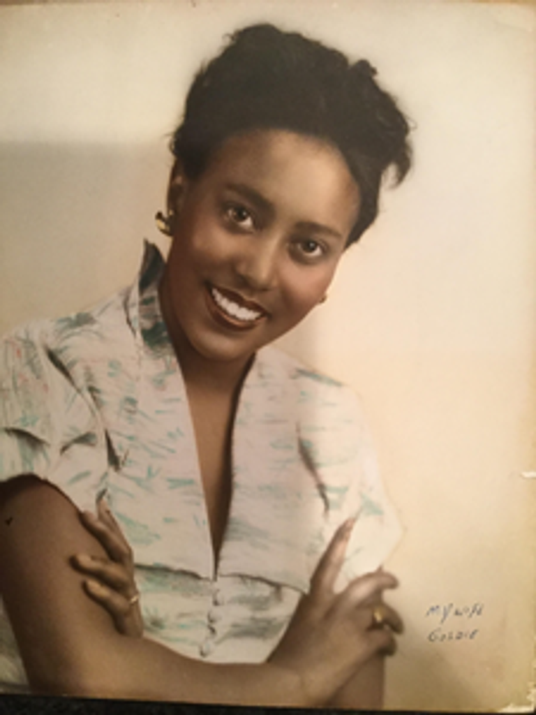 Goldie (Oliver) Fenz